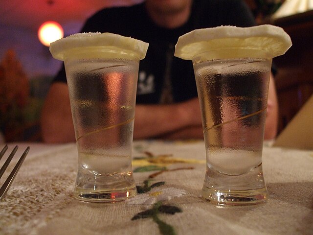 An image of the classic vodka and lime combination.